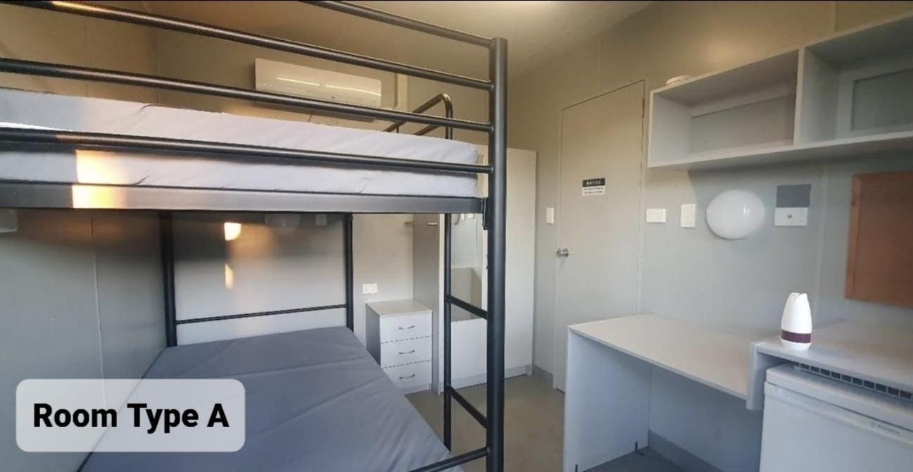 Palm Tree Backpackers Hostel Бандаберг Екстериор снимка